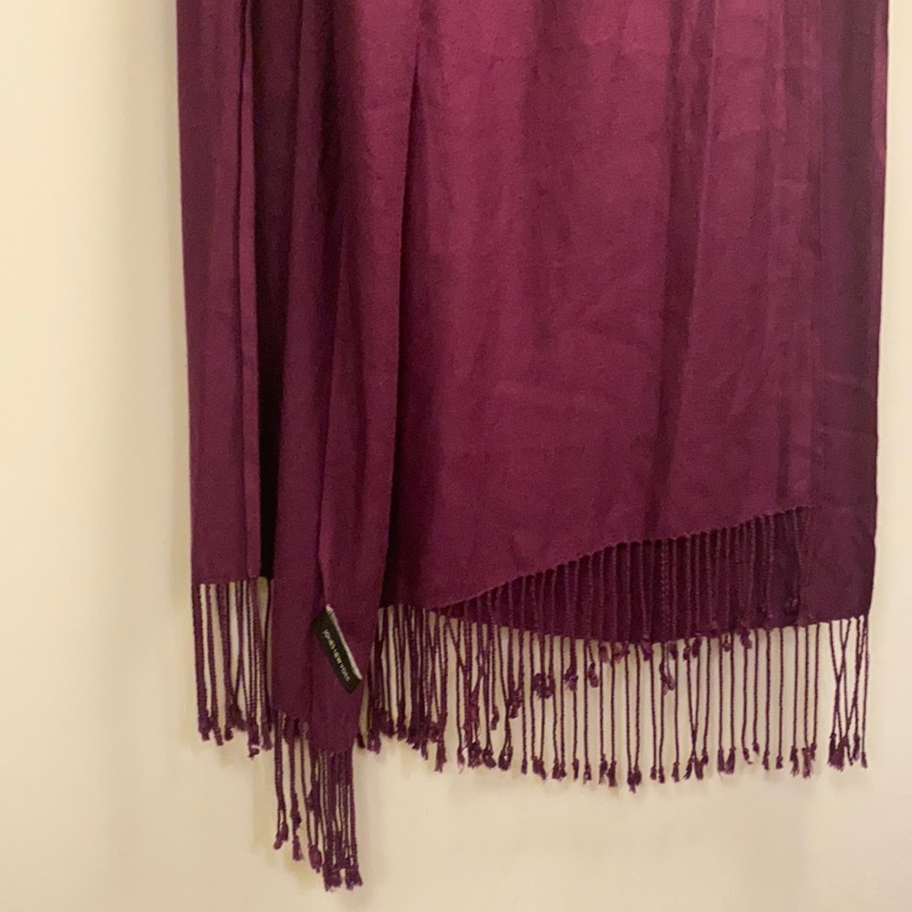 Purple pashmina